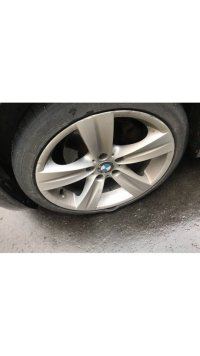 bmw2.jpg